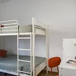 Mercado Quarto em Acomodações Particulares